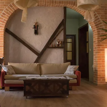The Sunny Of Veliko Tarnovo-amazing View, Location Holiday home *