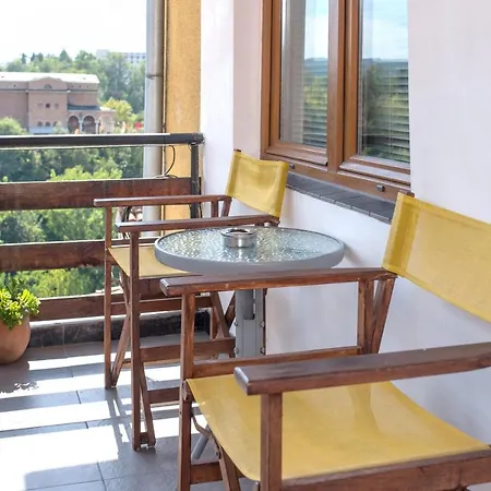 The Sunny Of Veliko Tarnovo-amazing View, Location Feriehus