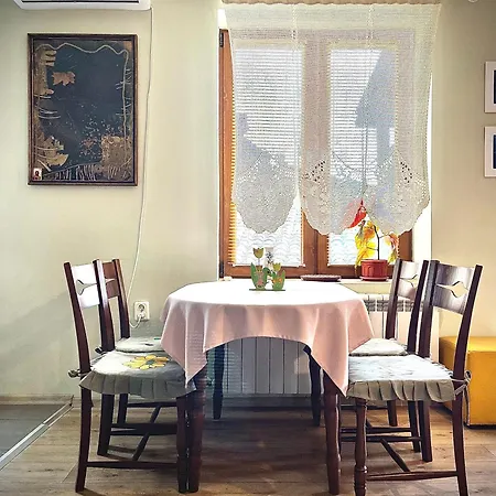 Feriehus The Sunny Of Veliko Tarnovo-amazing View, Location Veliko Tarnovo