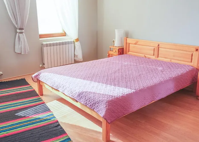 Ваканционна къща The Sunny Of Veliko Tarnovo-amazing View, Location *