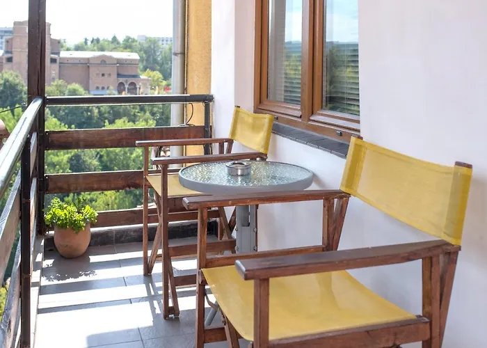 The Sunny Of Veliko Tarnovo-amazing View, Location Ваканционна къща