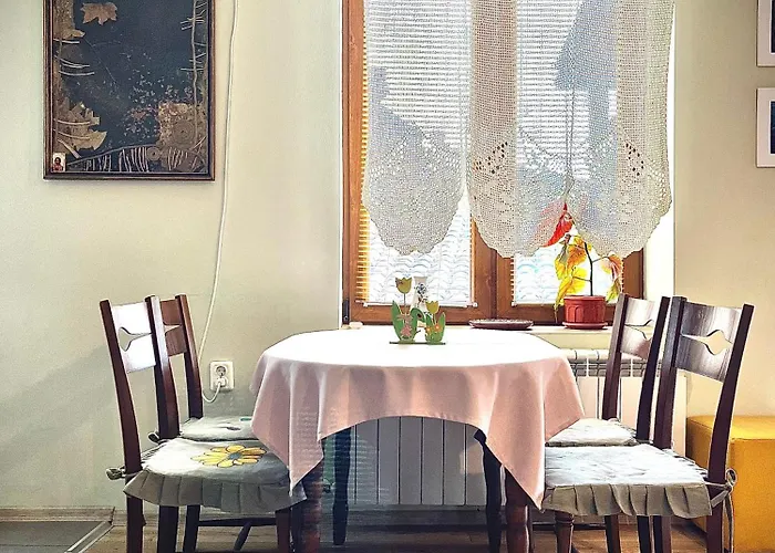 Ваканционна къща The Sunny Of Veliko Tarnovo-amazing View, Location Велико Търново